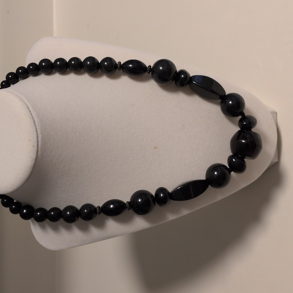 Elegant Black‎ Beaded Necklace